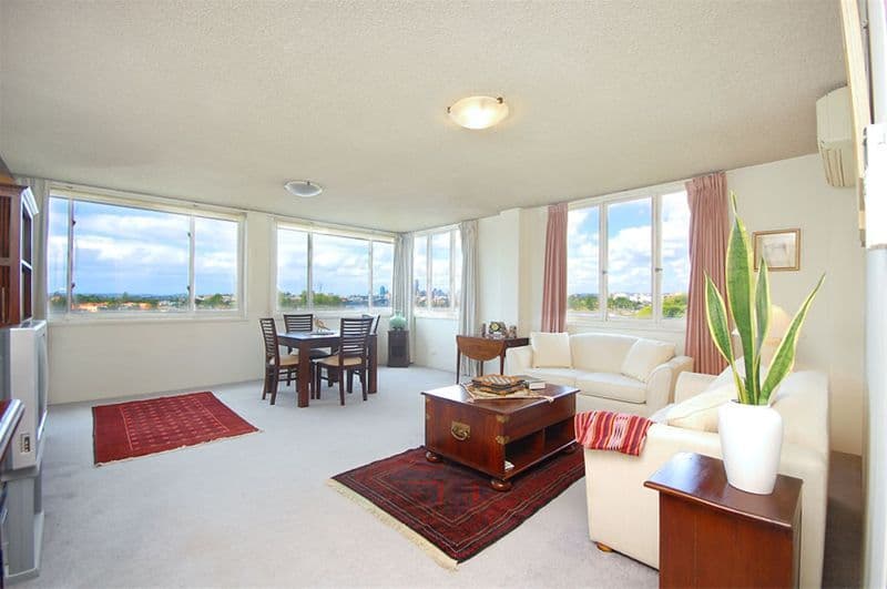 55 Hillside Crescent, HAMILTON QLD 4007, Hamilton - Thumbnail 2