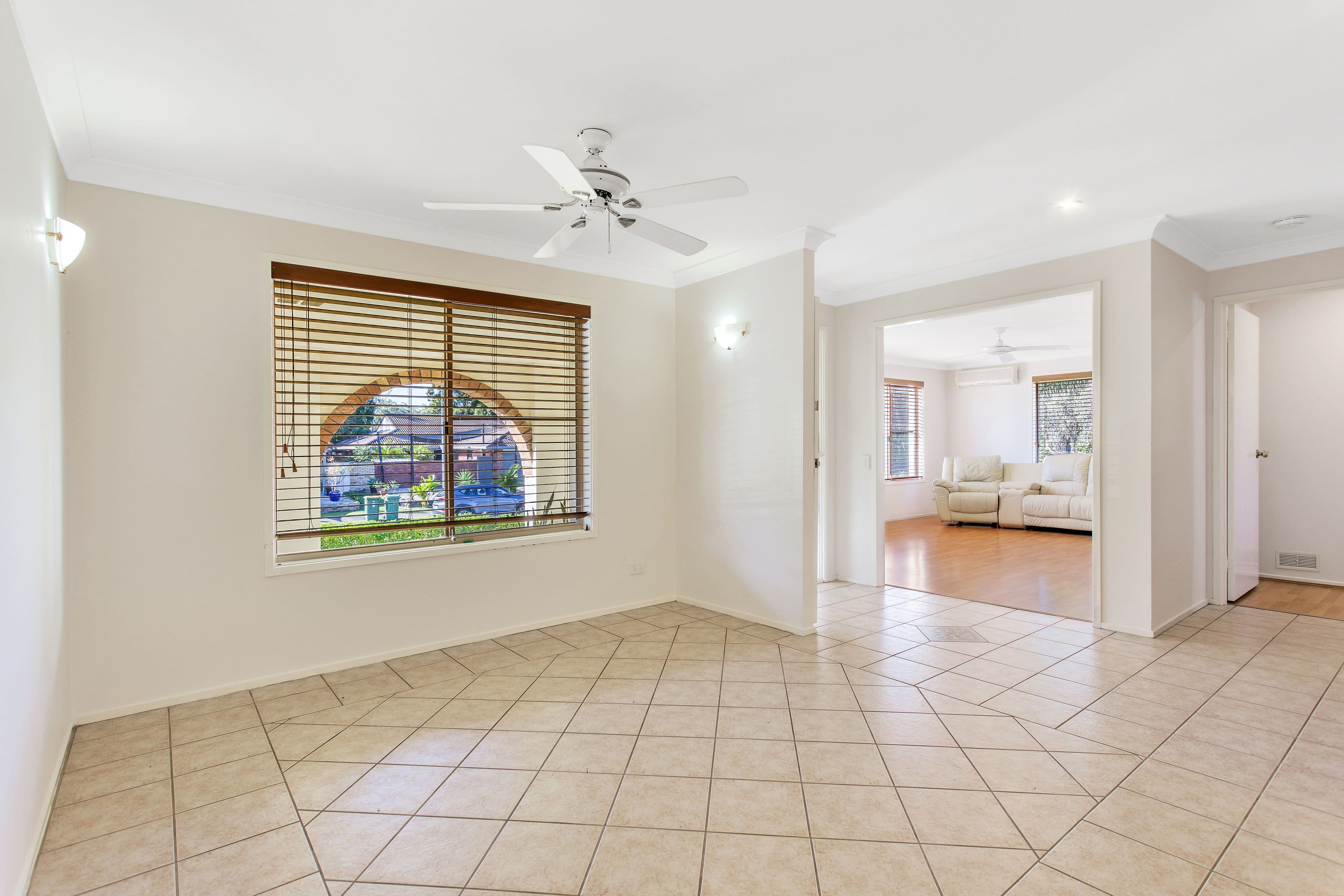 56 Treeview Drive, Burleigh Waters QLD 4220, Burleigh Waters - Thumbnail 5