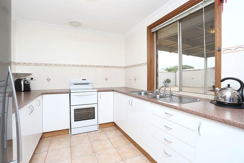 1 Cameron Road, ALDINGA BEACH SA 5173, Aldinga Beach - Thumbnail 6
