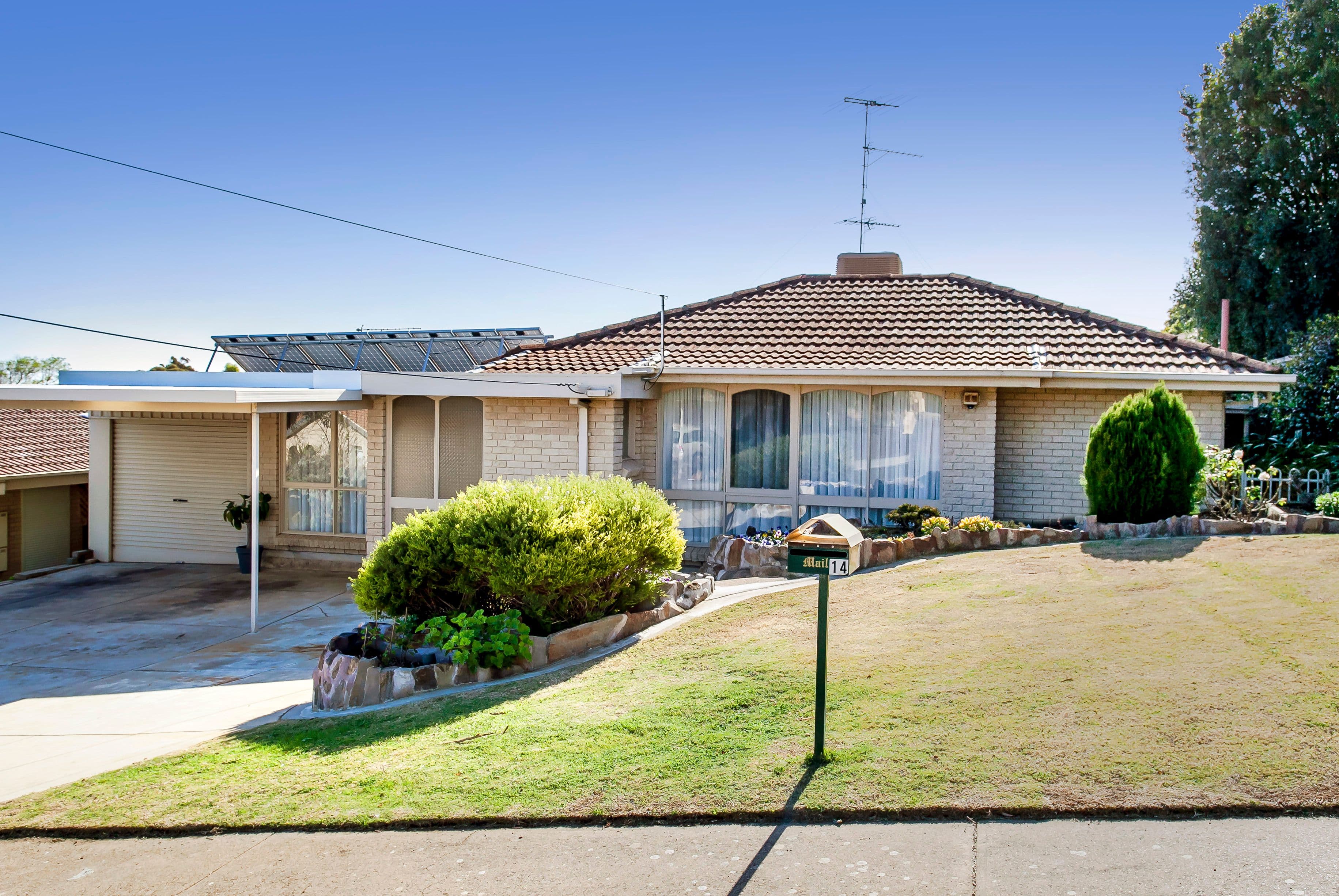 14 Lowanna Road, Seaview Downs SA 5049, Seaview Downs - Image 1