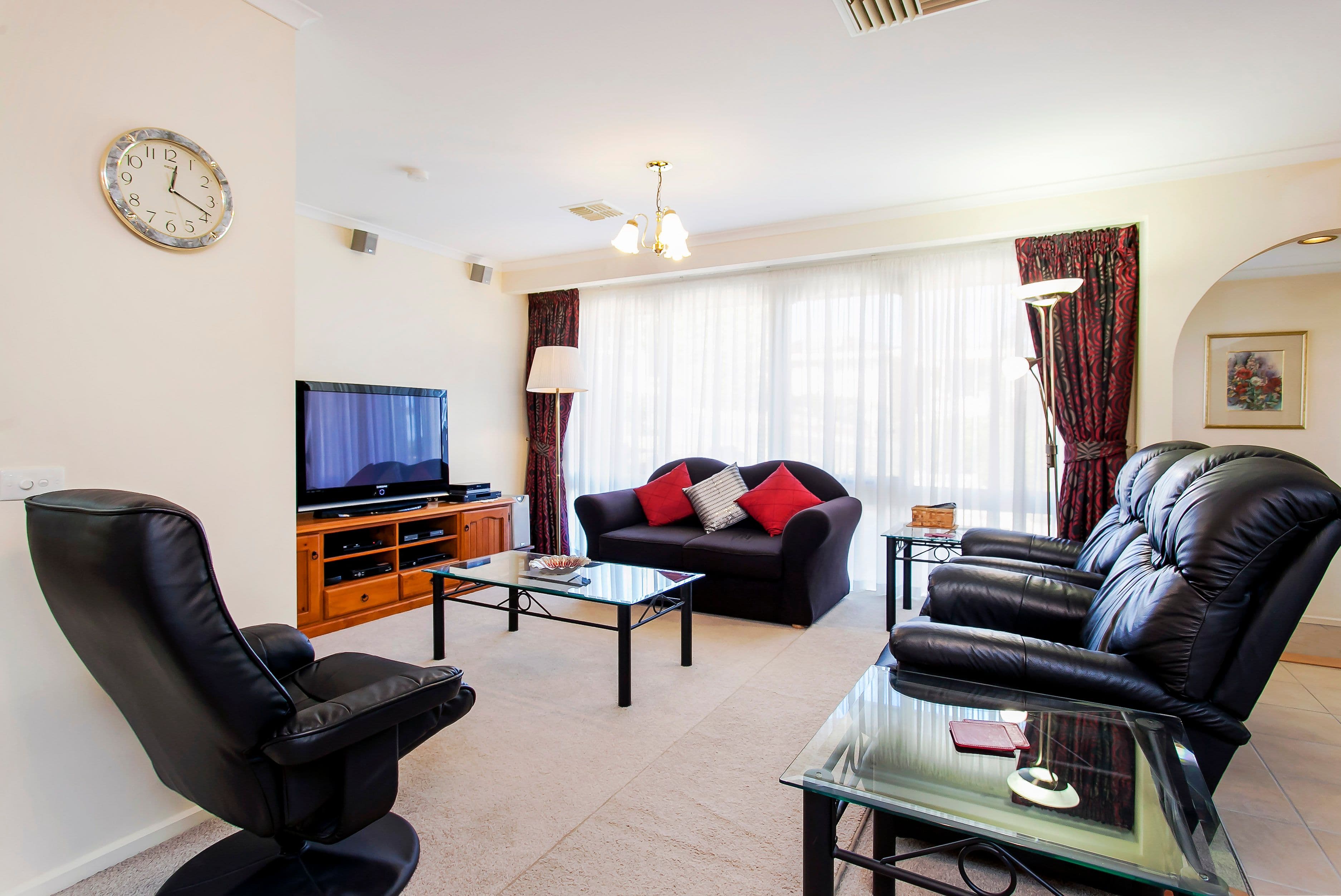 14 Lowanna Road, Seaview Downs SA 5049, Seaview Downs - Thumbnail 4