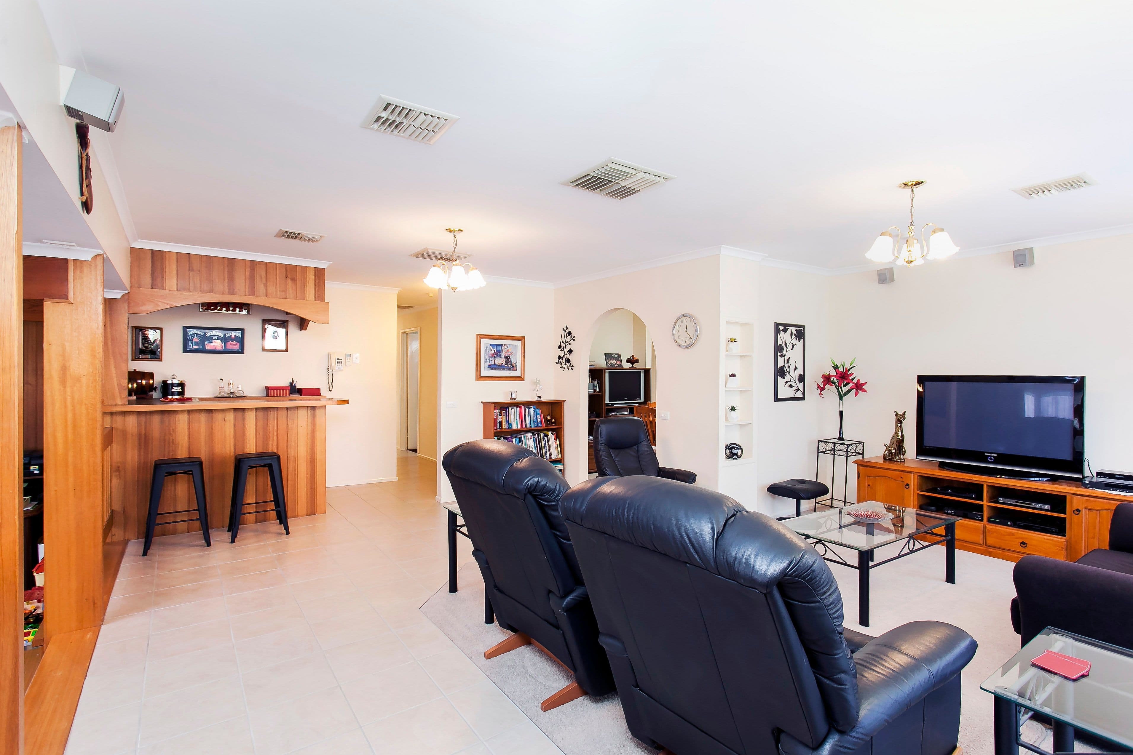 14 Lowanna Road, Seaview Downs SA 5049, Seaview Downs - Thumbnail 5