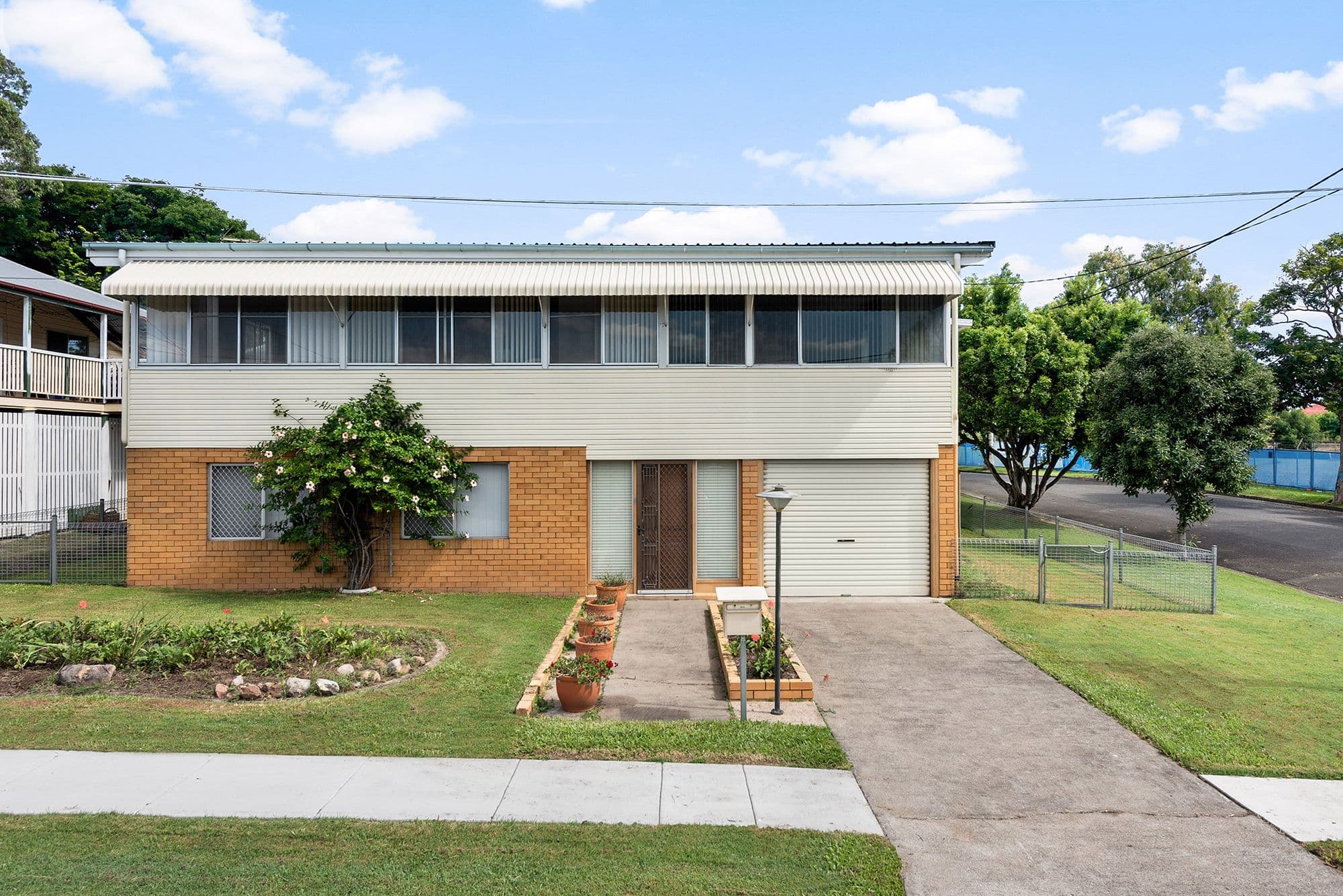 1 Hodge Street, Corinda QLD 4075, Corinda - Image 1