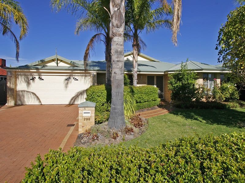 298 Campbell Road, CANNING VALE WA 6155, Canning Vale - Image 1
