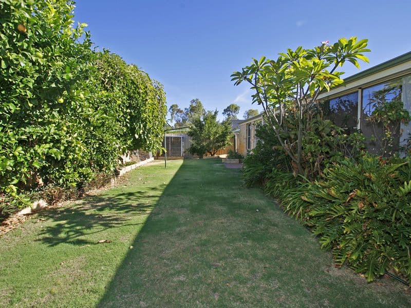 298 Campbell Road, CANNING VALE WA 6155, Canning Vale - Thumbnail 4