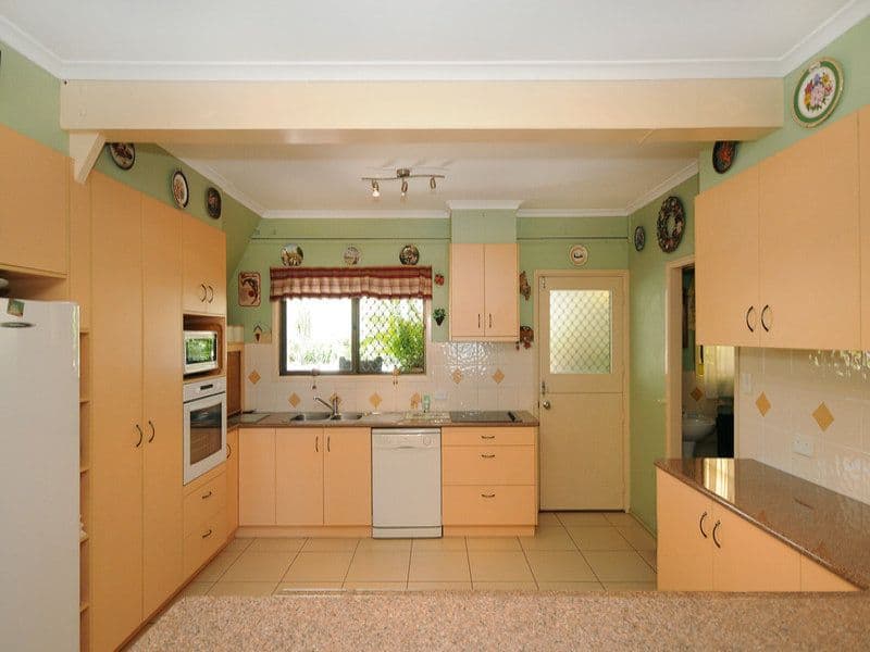 17 Brose Street, DRAYTON QLD 4350, Drayton - Thumbnail 4