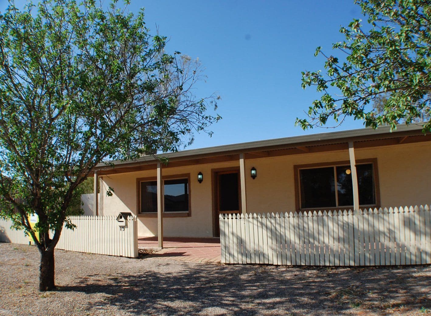 15 Francis Street, Quorn SA 5433, Quorn - Image 1