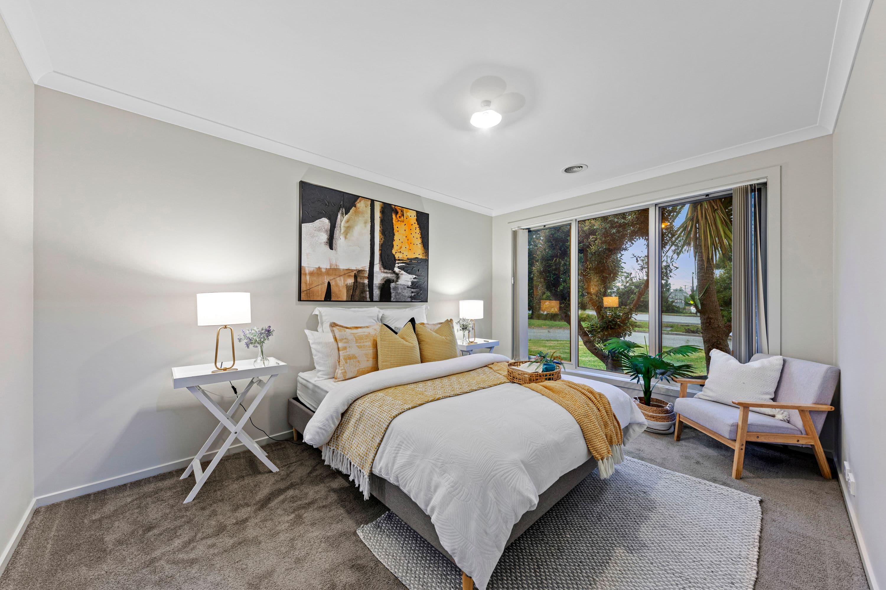 4 Albany Crescent, Pakenham VIC 3810, Pakenham - Thumbnail 3
