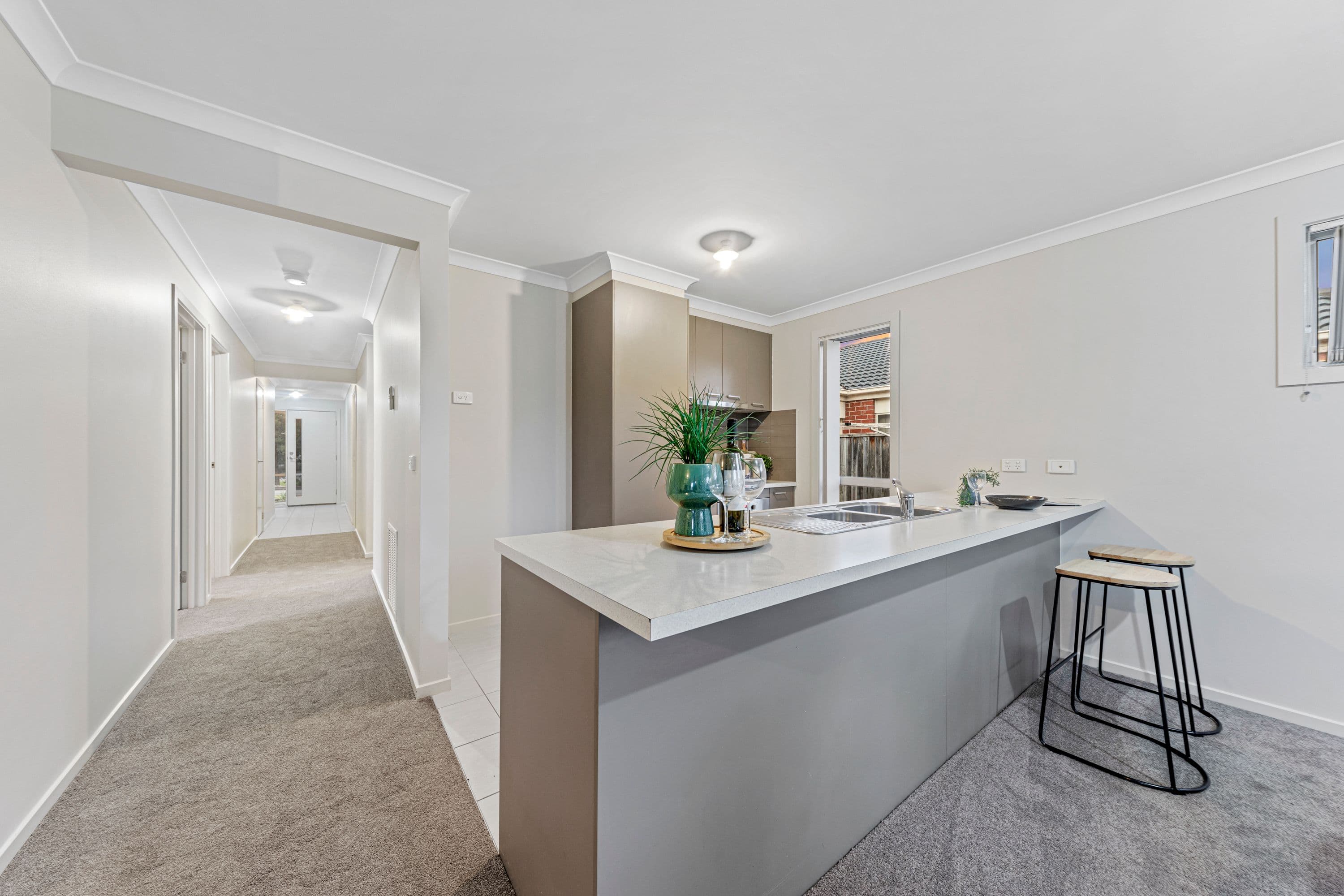 4 Albany Crescent, Pakenham VIC 3810, Pakenham - Thumbnail 6