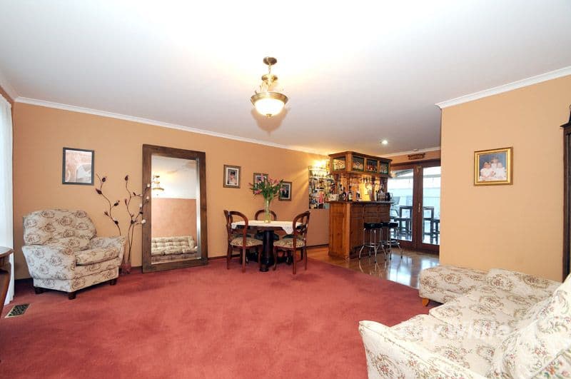 30 Belindavale Drive, KNOXFIELD VIC 3180, Knoxfield - Thumbnail 5