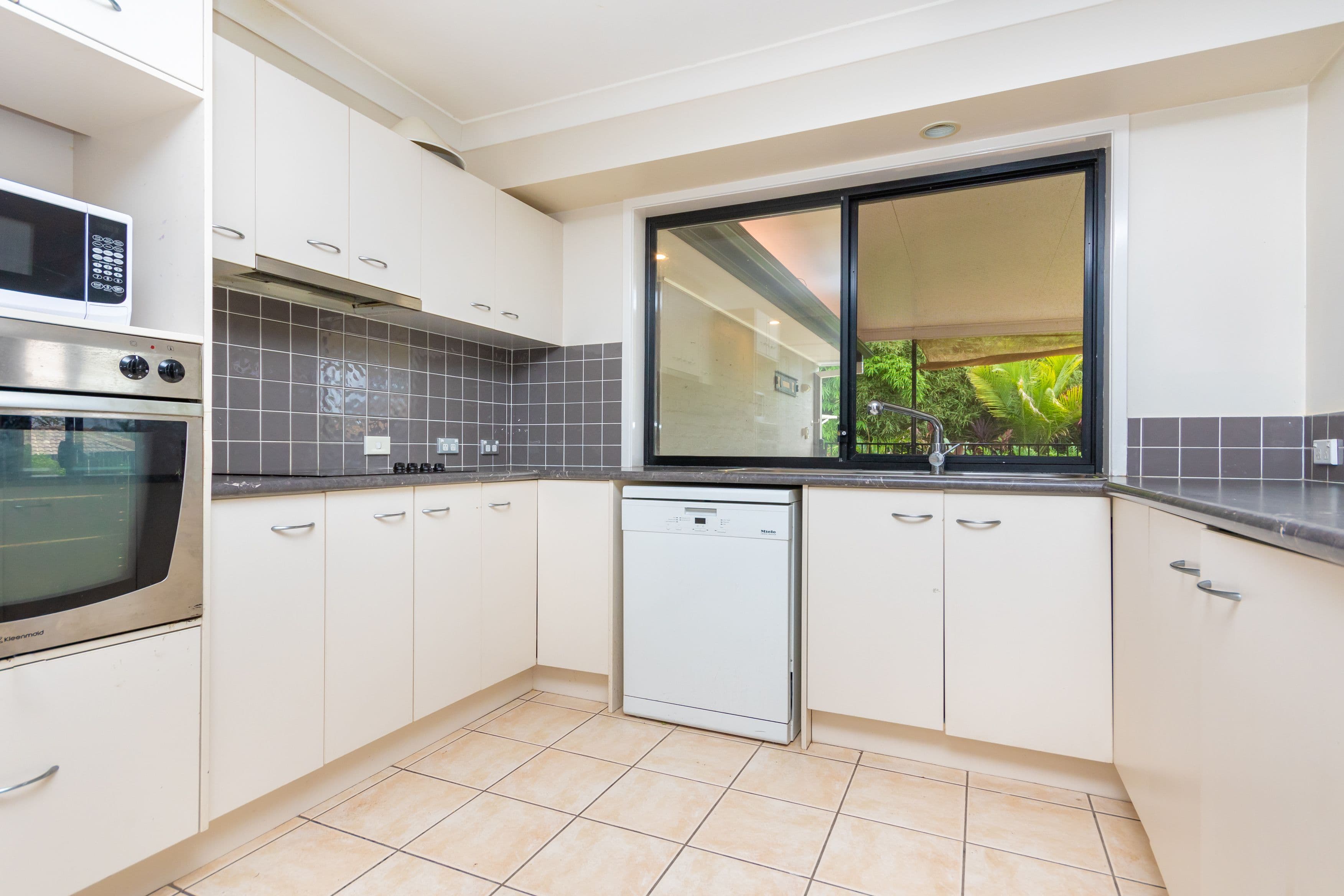 6 Sassafras Court, Warner QLD 4500, Warner - Thumbnail 3
