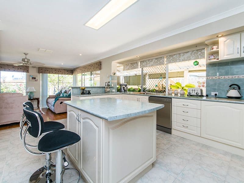 117 The Avenue, Warnbro WA 6169, Warnbro - Thumbnail 7