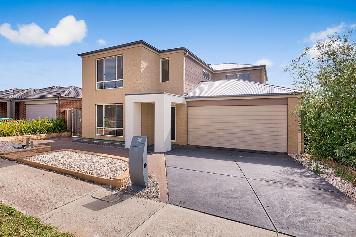 32 Bayley Place, Cranbourne West VIC 3977, Cranbourne West - Image 1