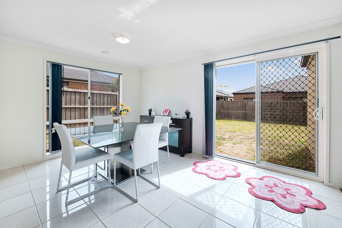 32 Bayley Place, Cranbourne West VIC 3977, Cranbourne West - Thumbnail 4