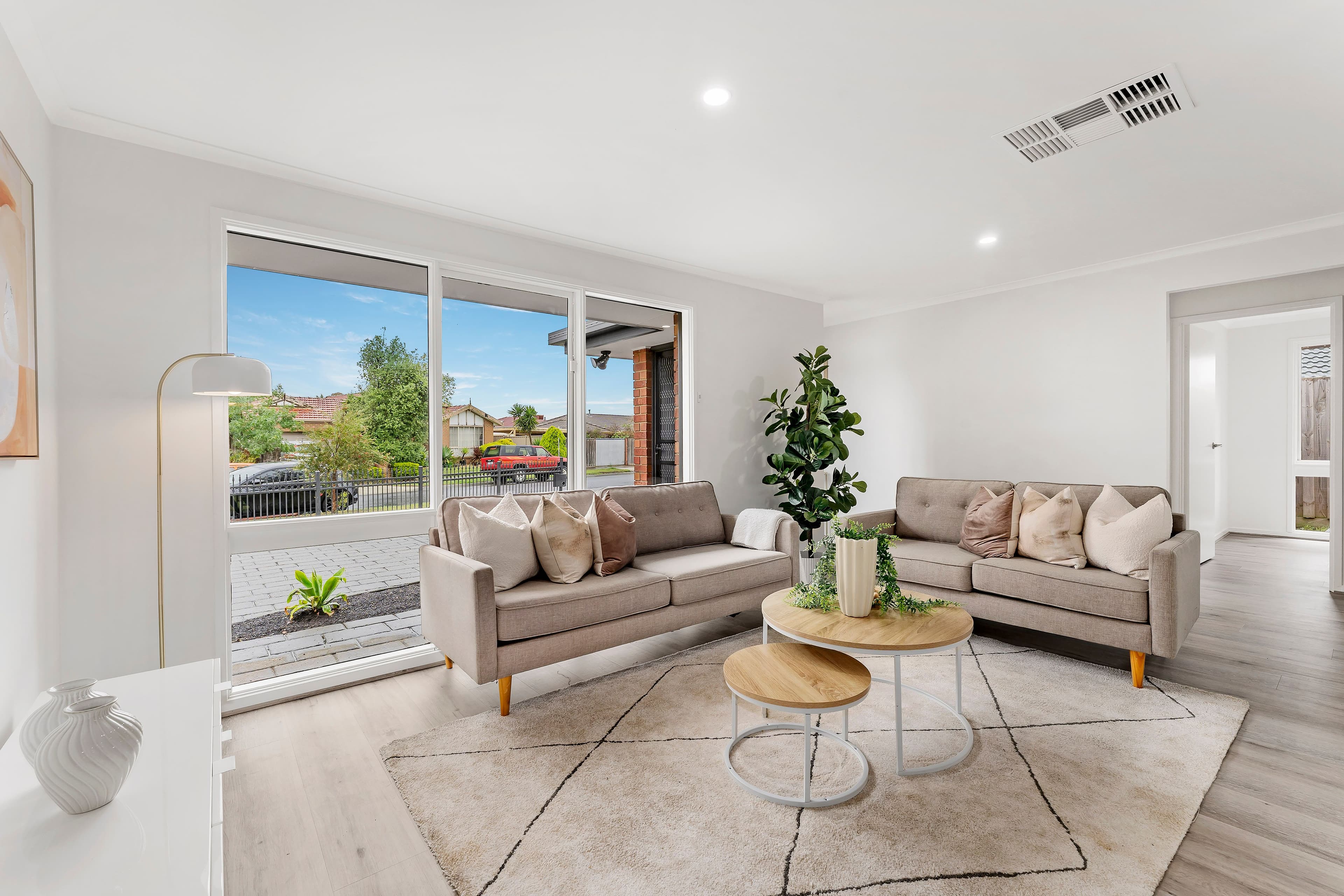 2 Bendale Court, Mill Park VIC 3082, Mill Park - Thumbnail 4