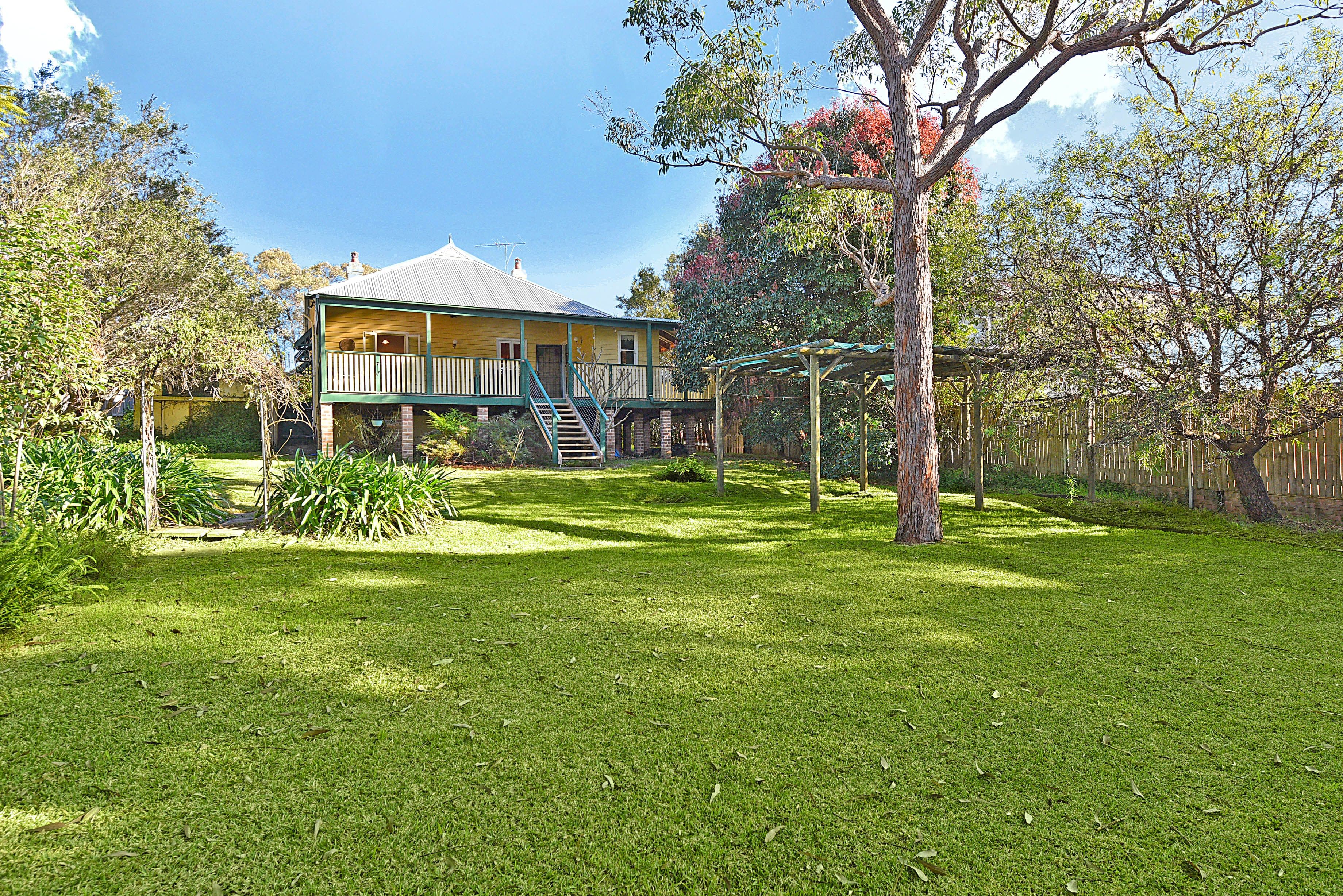 28 Duffy Avenue, Thornleigh - Thumbnail 2