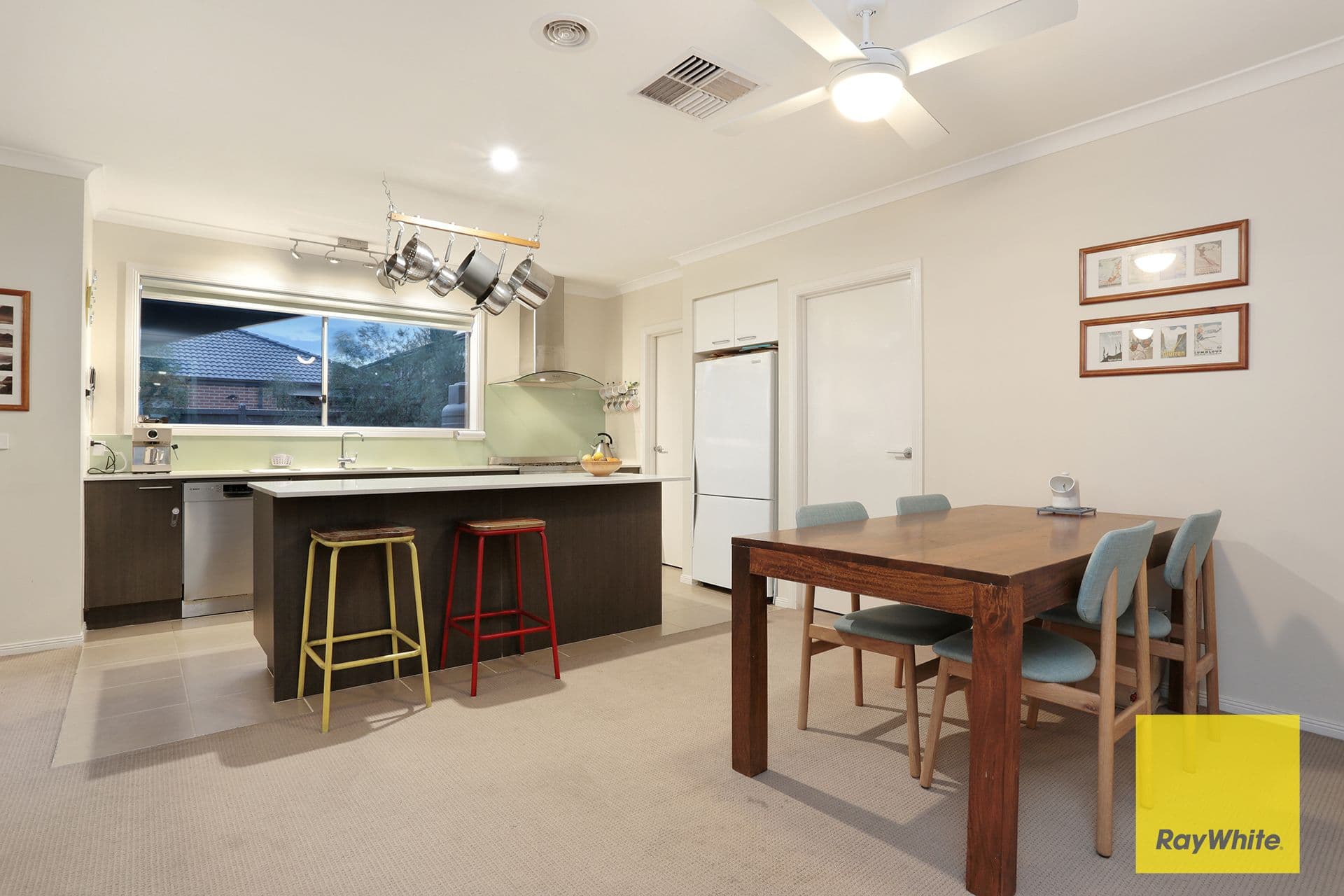 33 Mystic Grove, Point Cook VIC 3030, Point Cook - Thumbnail 5