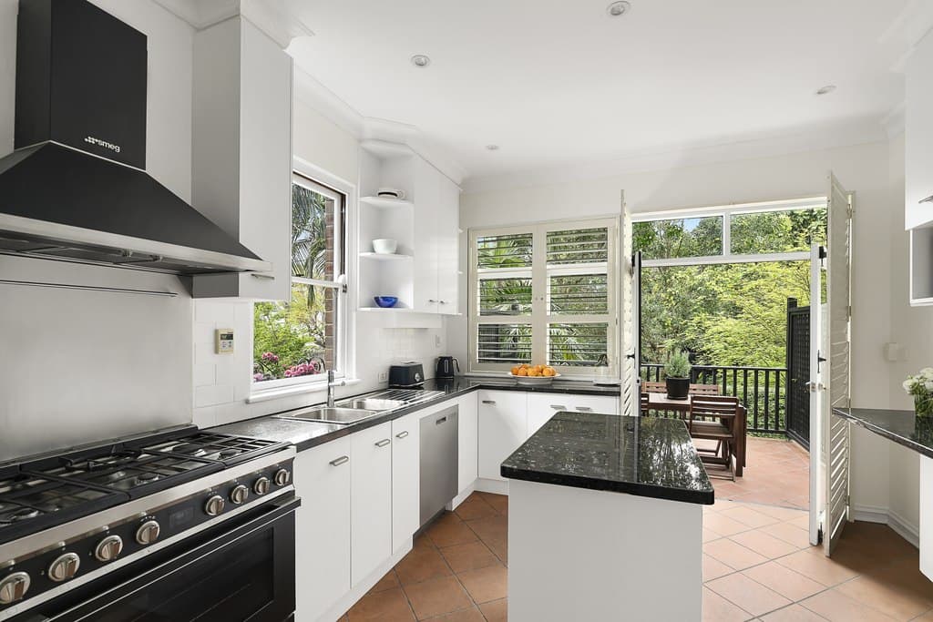 188 Barcom Avenue, Darlinghurst - Thumbnail 2