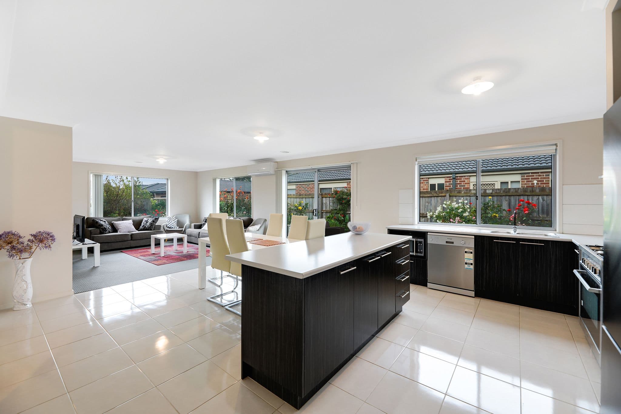 44 Summerhill Boulevard, Drouin VIC 3818, Drouin - Thumbnail 6