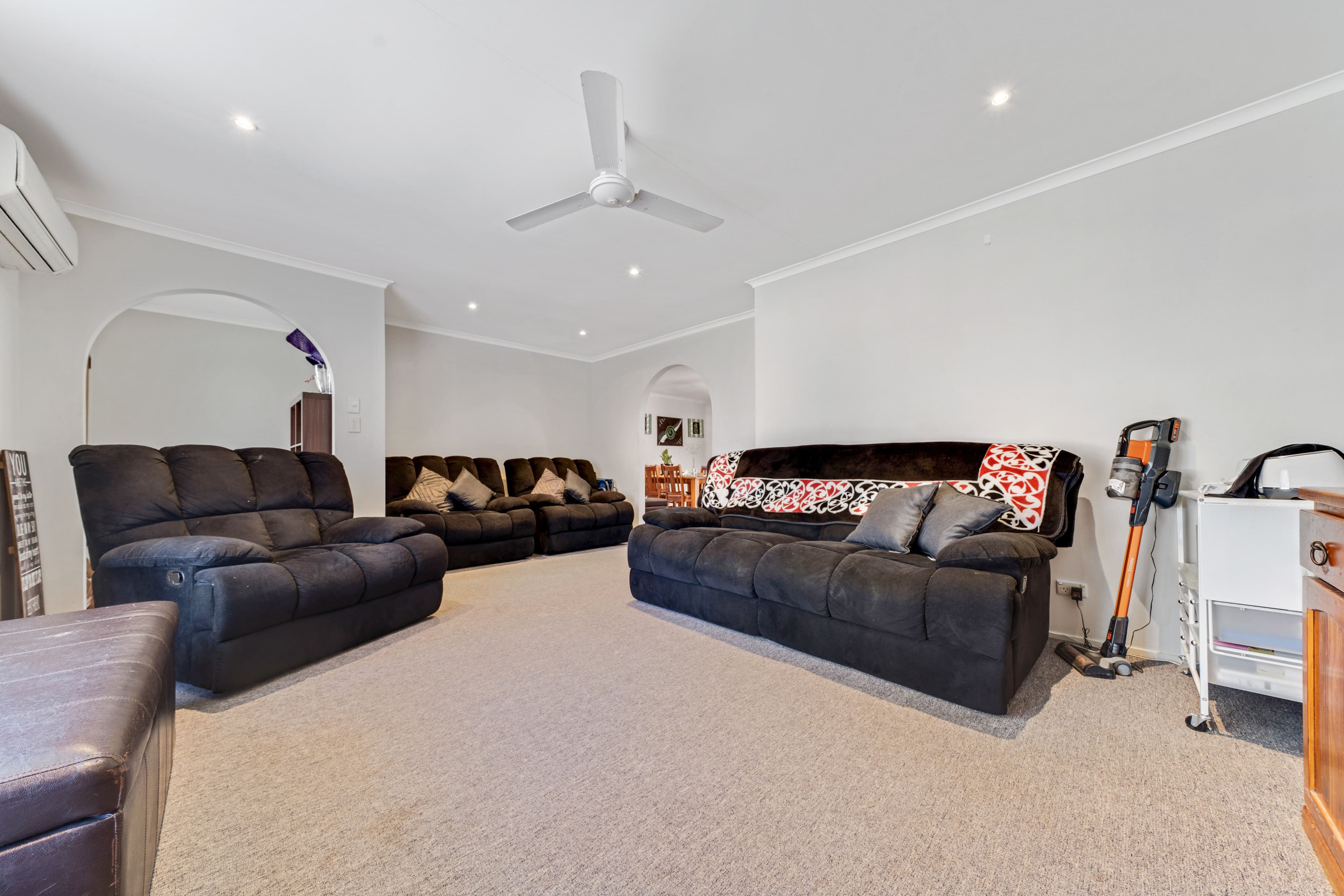23 Holder Street, Loganholme QLD 4129, Loganholme - Thumbnail 6