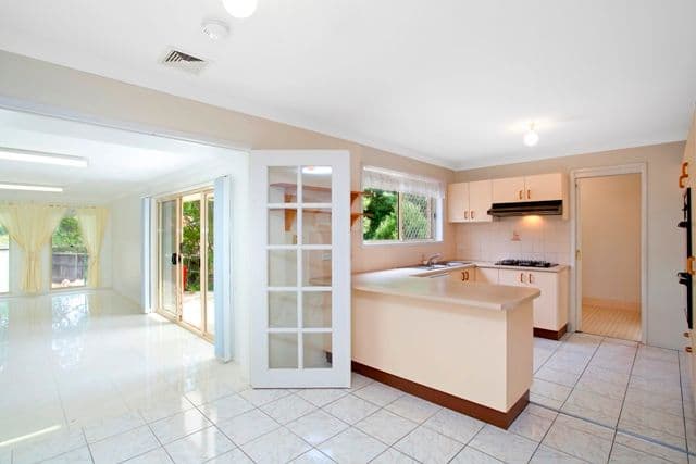 15 Rowena Place, CHERRYBROOK NSW 2126, Cherrybrook - Thumbnail 2