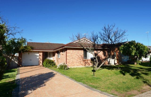 81 Nineteenth Avenue, Hoxton Park - Thumbnail 2