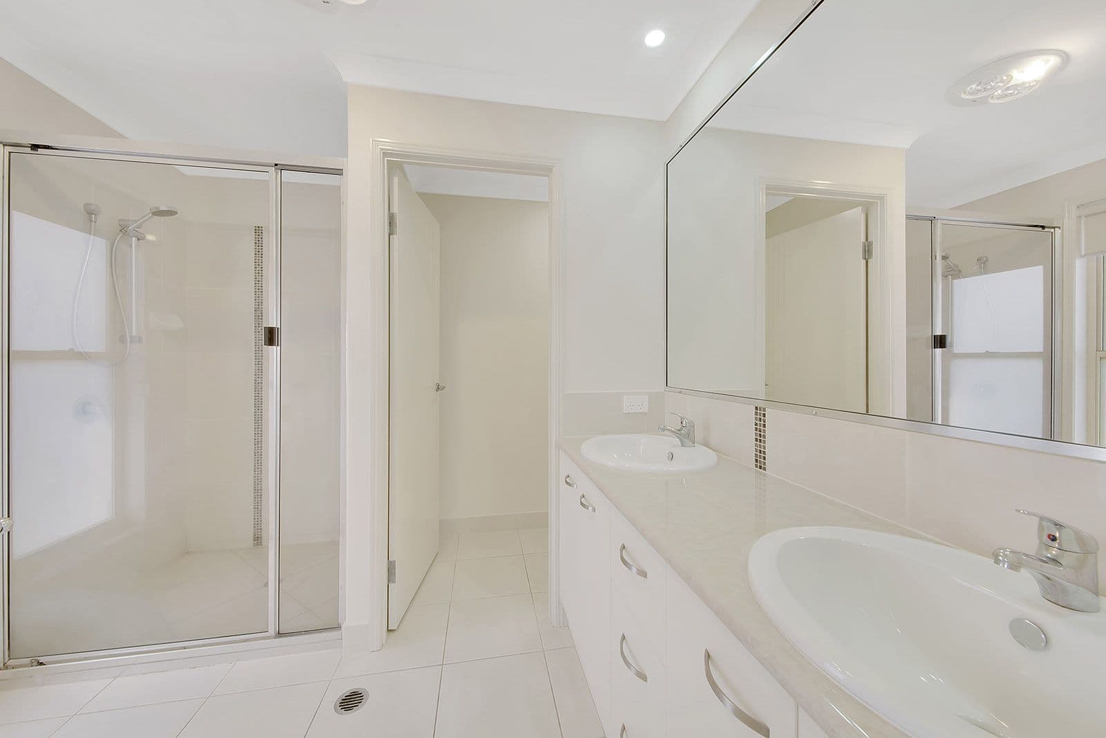 11 Ingra Close, Glen Eden QLD 4680, Glen Eden - Thumbnail 8