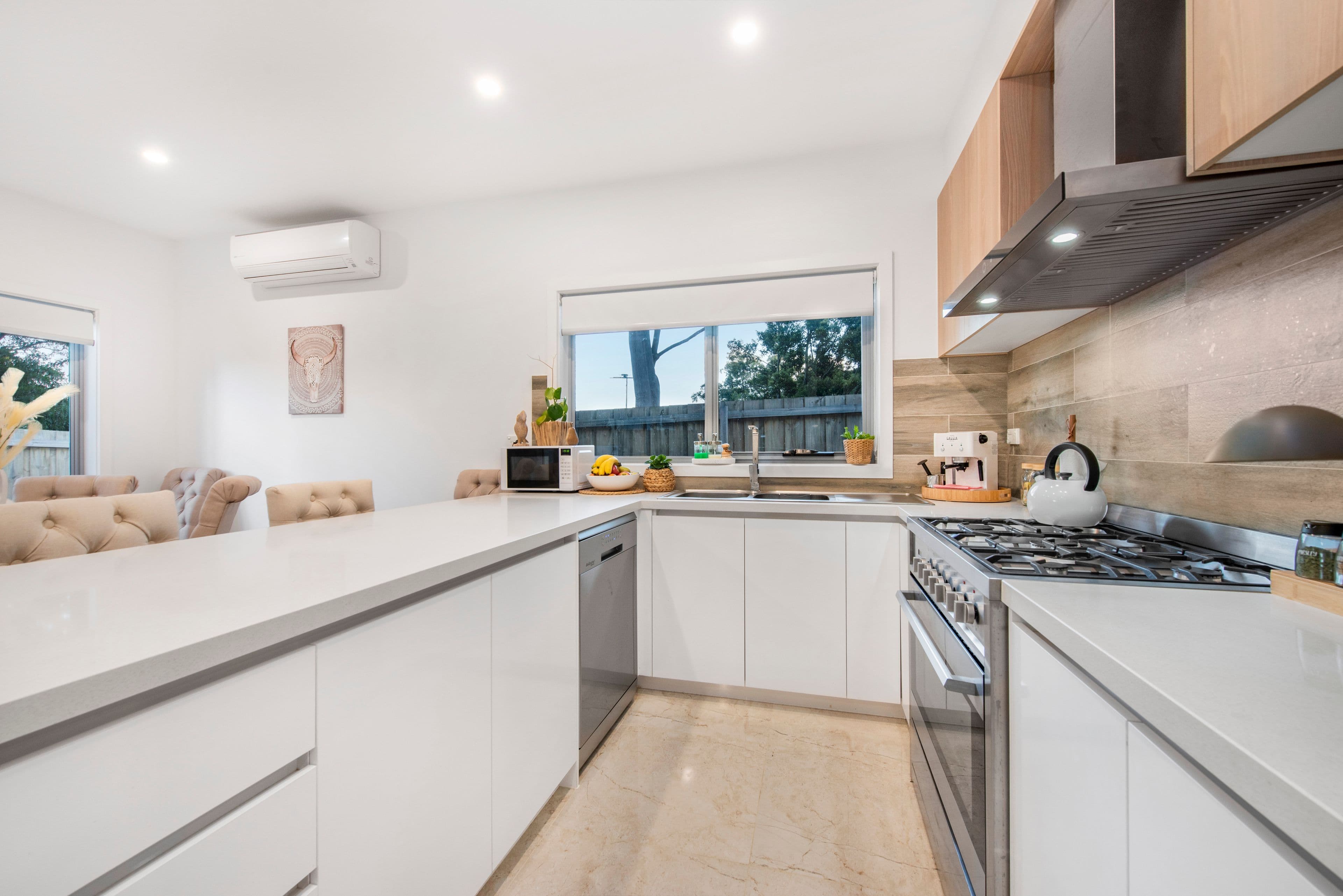 7 Reginald Close, Pakenham VIC 3810, Pakenham - Thumbnail 4
