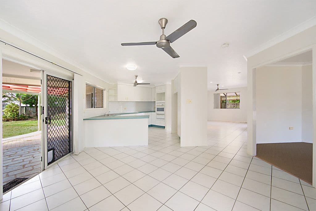 30 Redwood Avenue, Kirwan QLD 4817, Kirwan - Image 1