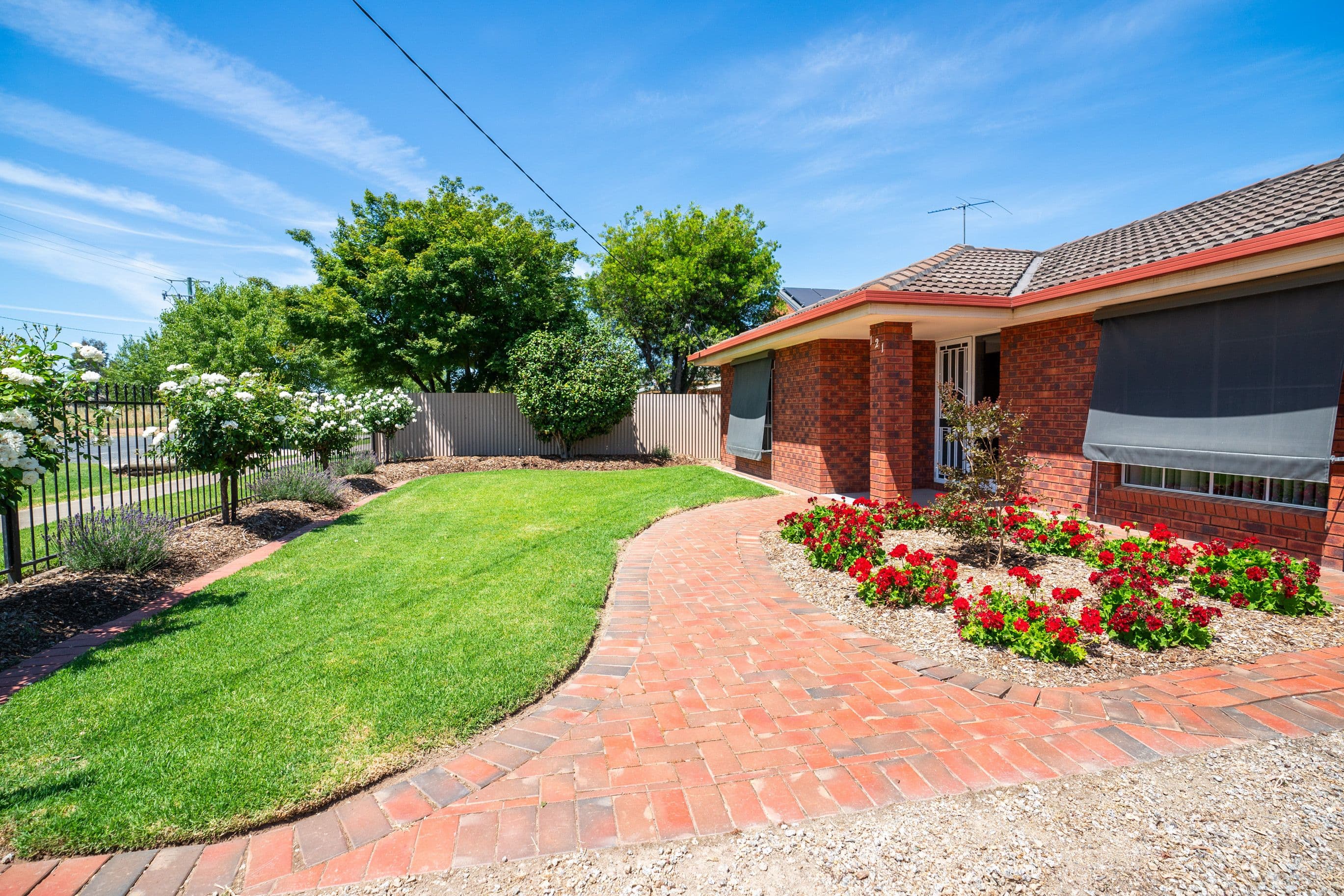 121 Commercial Street, Walla Walla NSW 2659, Walla Walla - Thumbnail 2