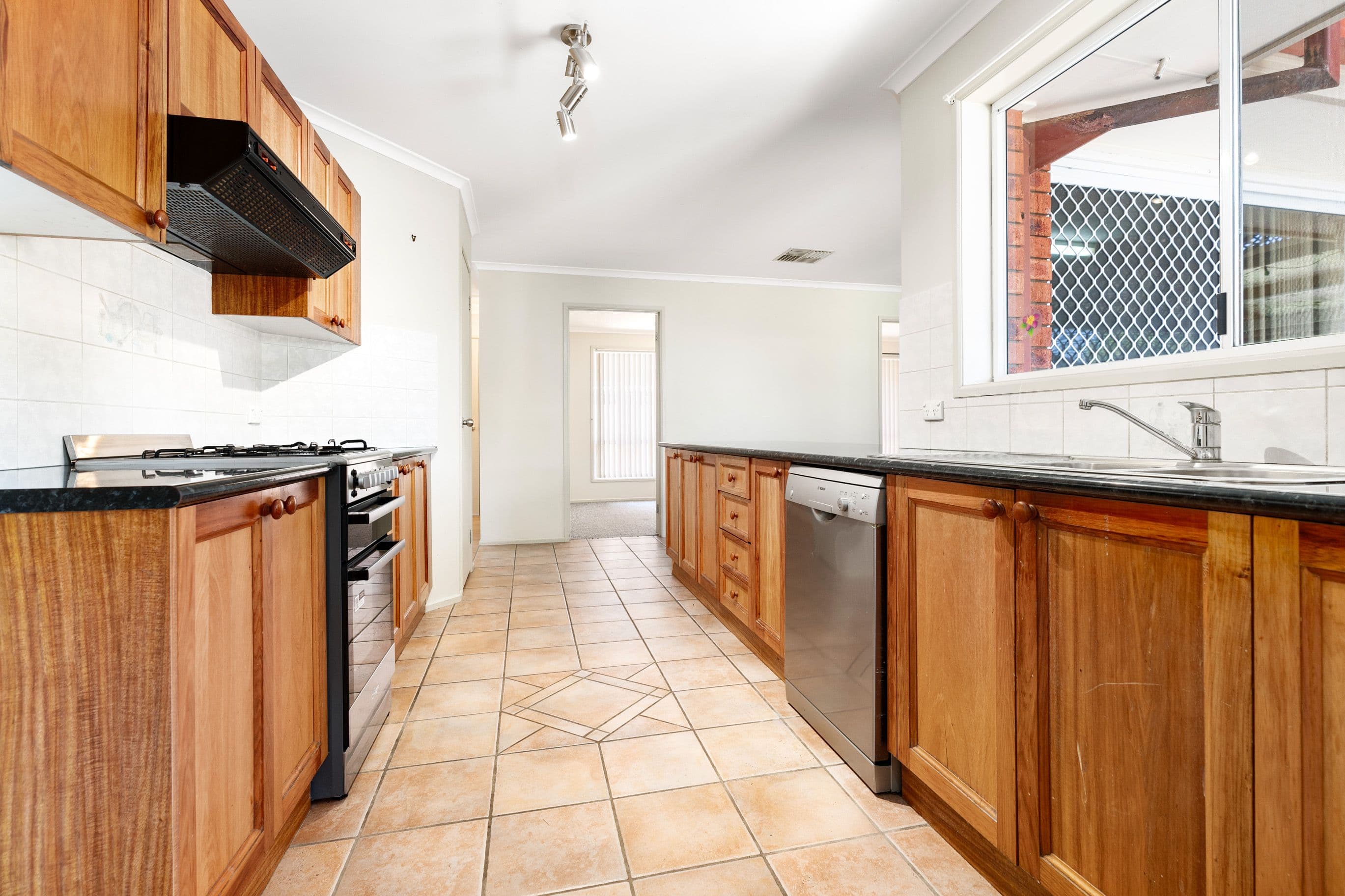 121 Commercial Street, Walla Walla NSW 2659, Walla Walla - Thumbnail 6