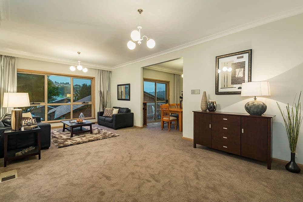 3 Lisa Close, DONCASTER EAST VIC 3109, Doncaster East - Thumbnail 2