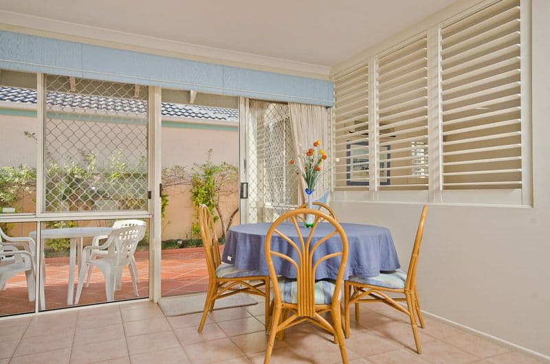 4 Lakes Circuit, BURLEIGH WATERS QLD 4220, Burleigh Waters - Thumbnail 8