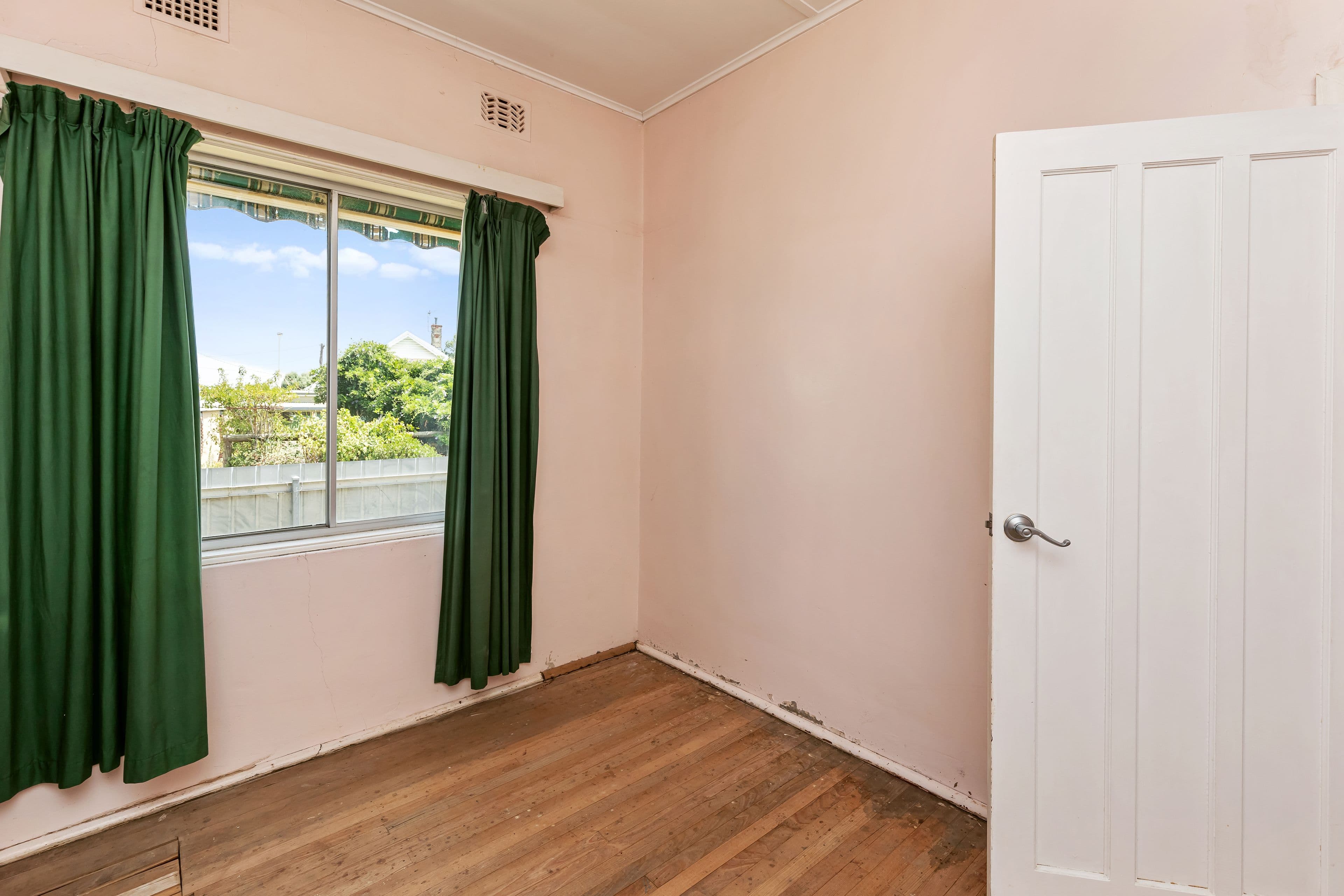 9 Lord Street, Junee NSW 2663, Junee - Thumbnail 6