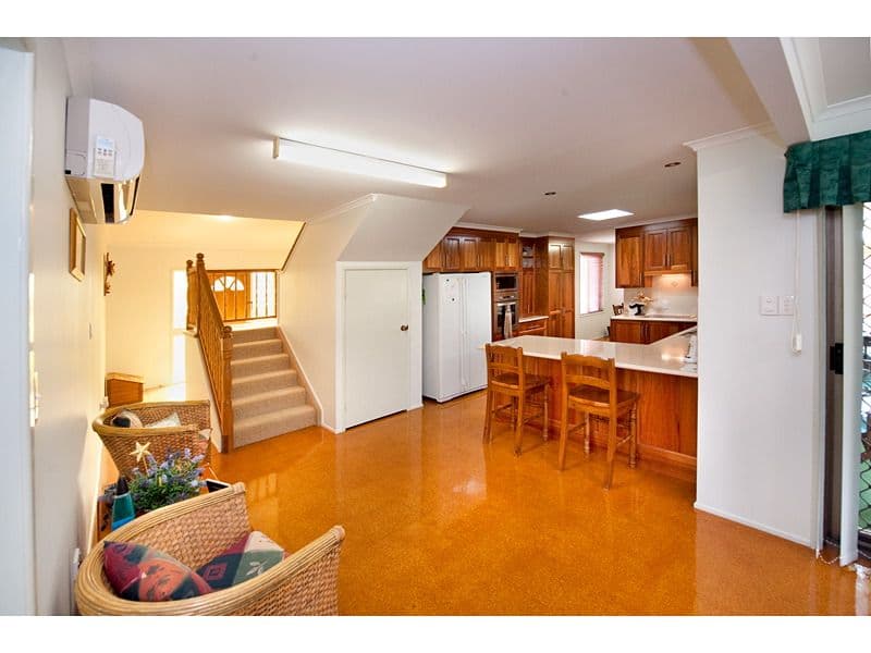 24 Standish Street, NORMAN GARDENS QLD 4701, Norman Gardens - Thumbnail 5