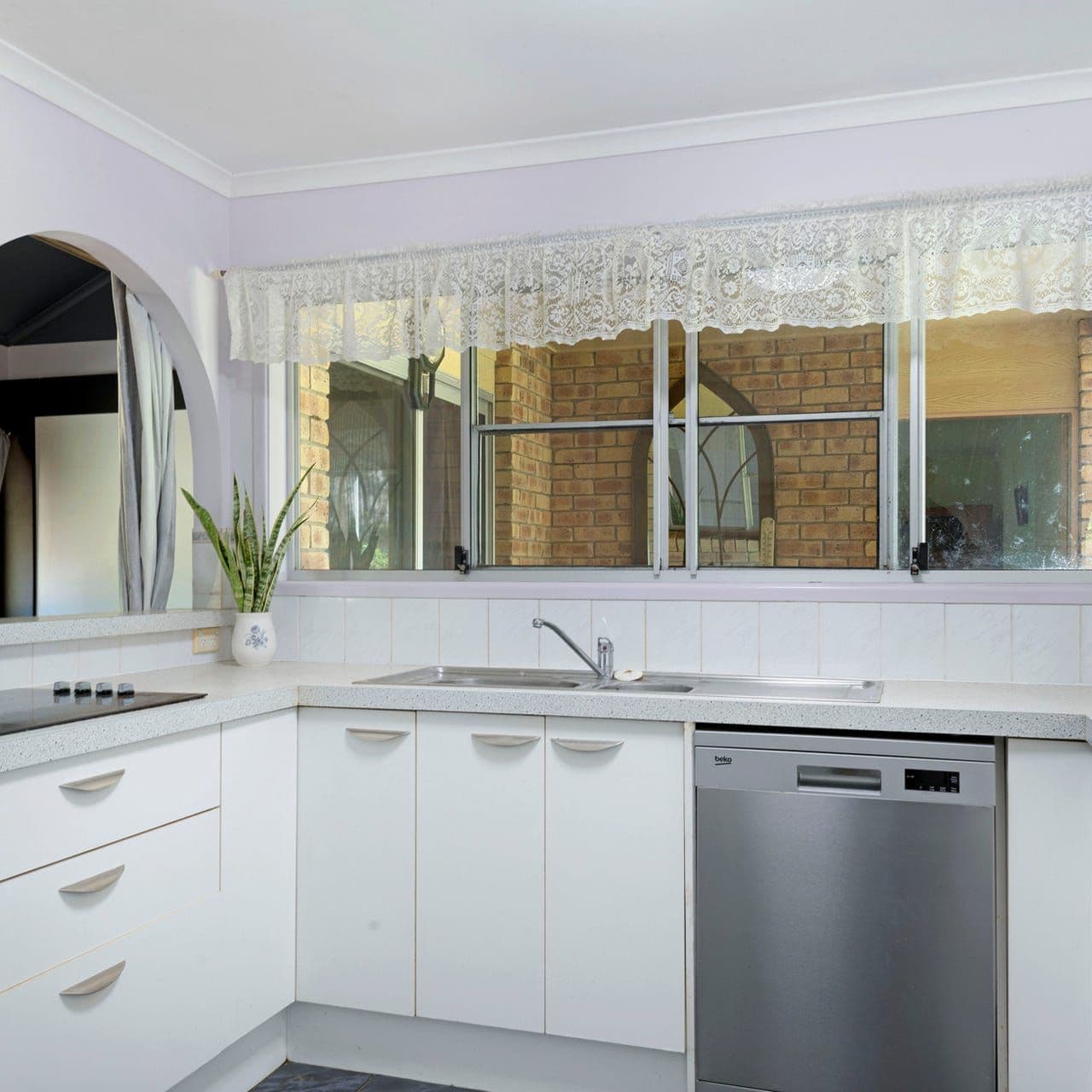 11 Tara Street, Innes Park QLD 4670, Innes Park - Thumbnail 4