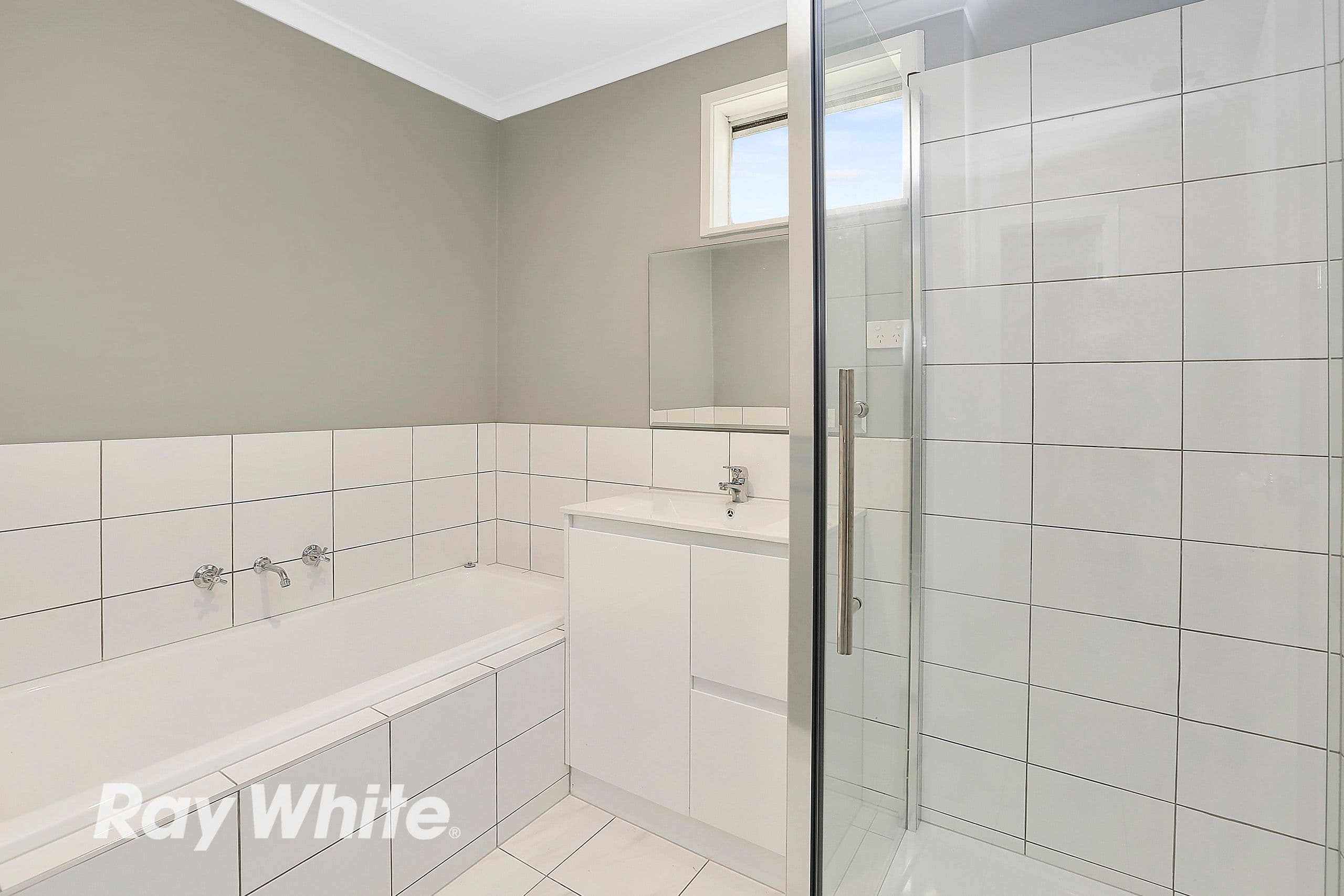 10 Kosciusko Avenue, Corio VIC 3214, Corio - Thumbnail 5