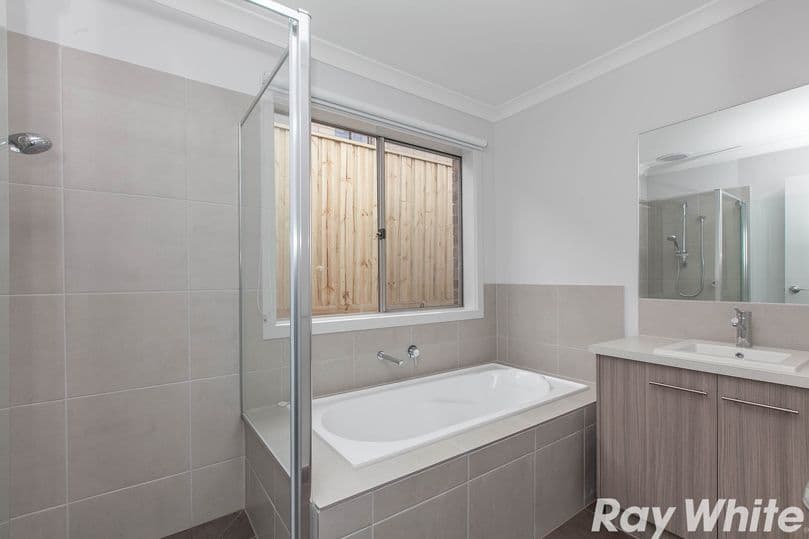 5 Scotchmer Crescent, Mernda VIC 3754, Mernda - Thumbnail 8