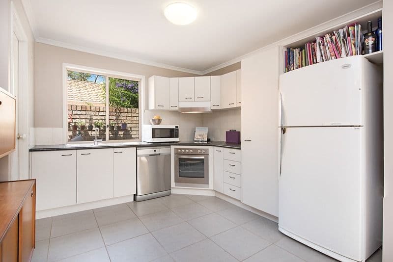 27 Oxford Close, Sippy Downs QLD 4556, Sippy Downs - Thumbnail 2