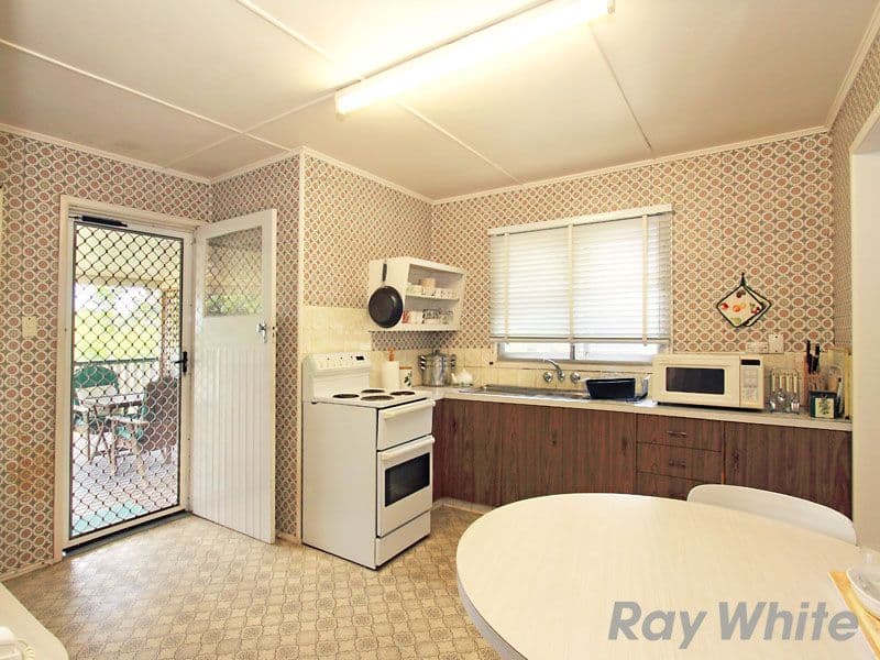 23 Gatwick Street, STAFFORD HEIGHTS QLD 4053, Stafford Heights - Thumbnail 4
