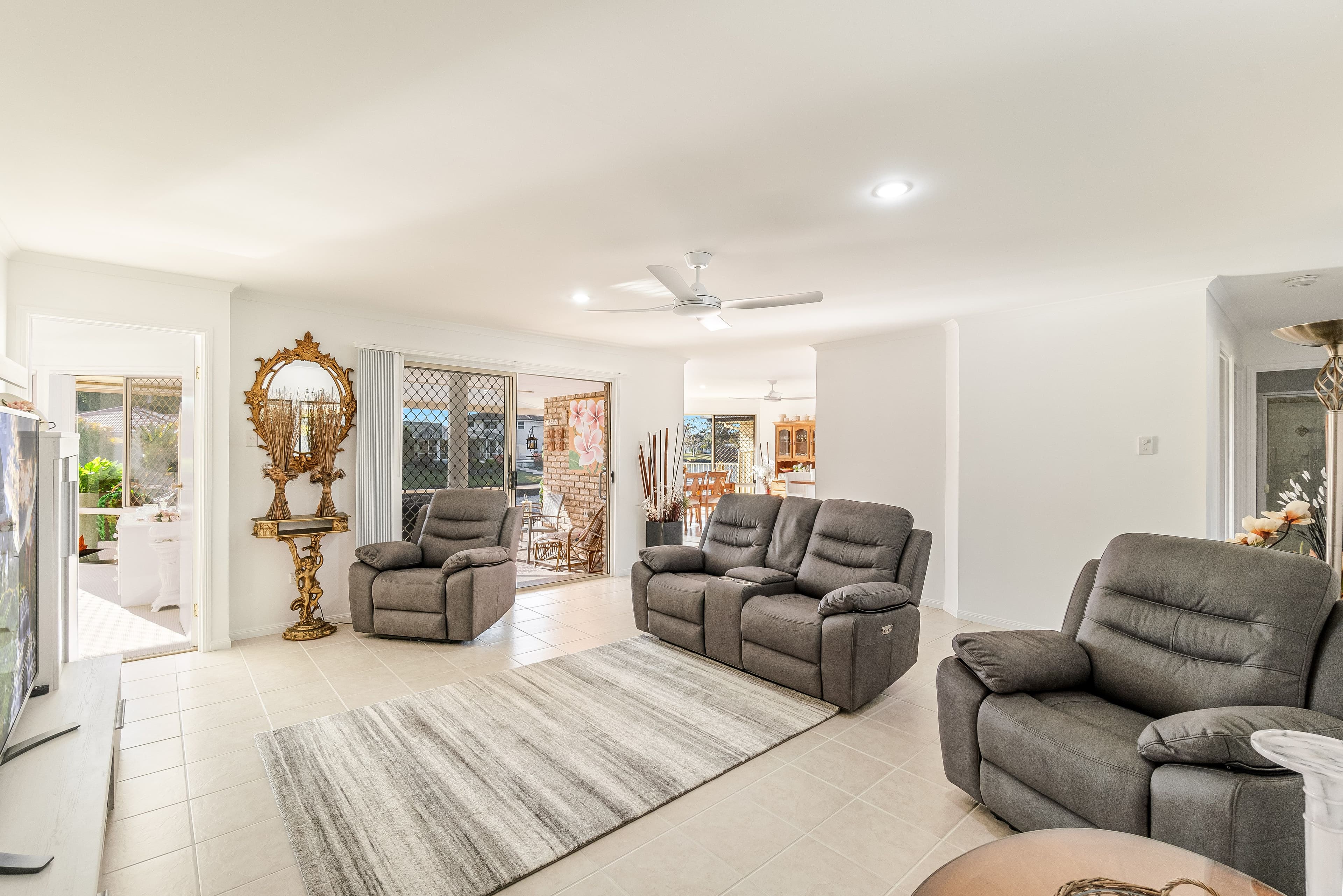1/5 Bayview Drive, Yamba NSW 2464, Yamba - Thumbnail 5