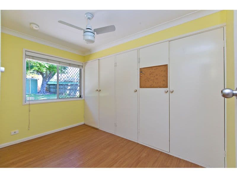11 Chestnut Crescent, Victoria Point QLD 4165, Victoria Point - Thumbnail 8