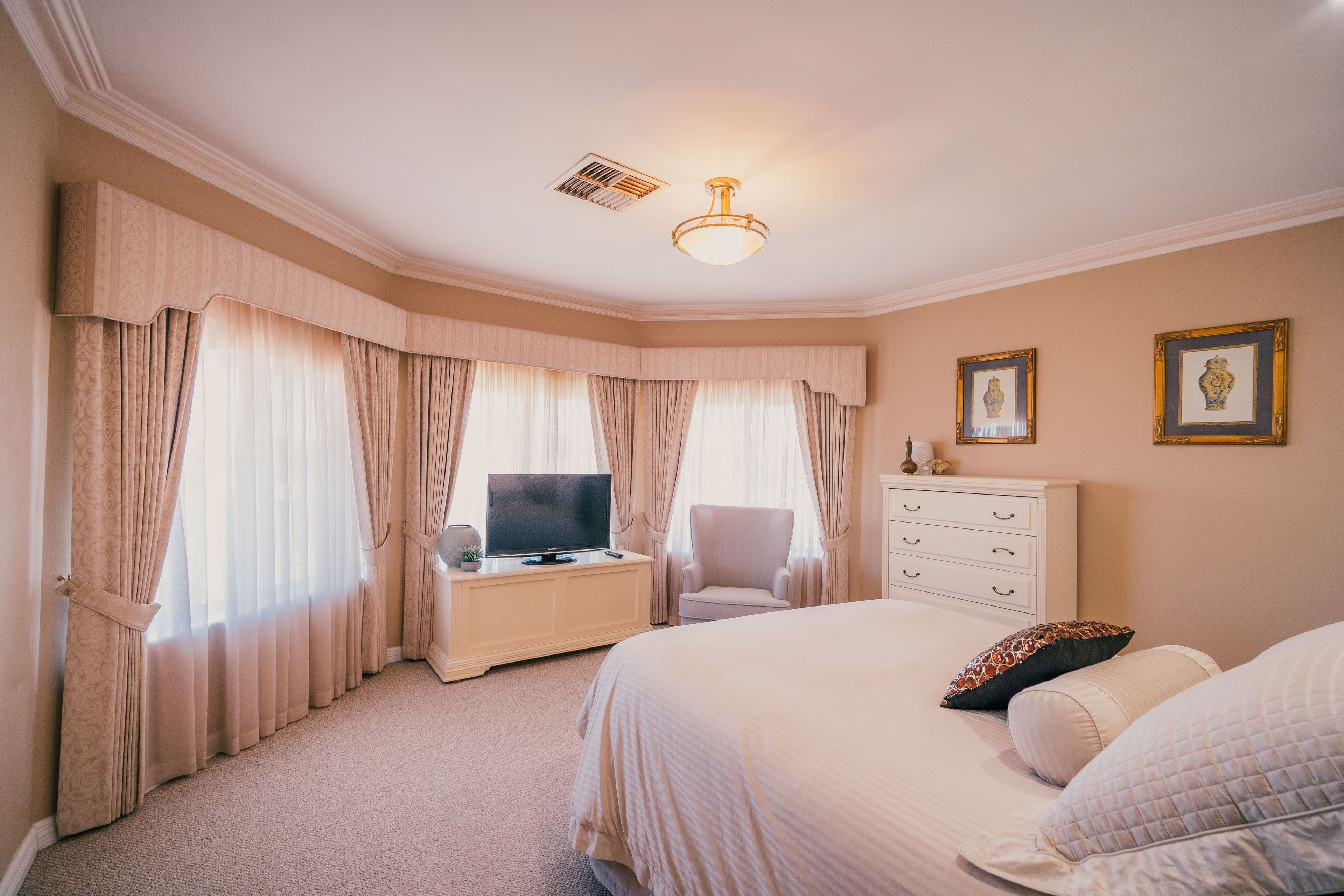 12 Alta Laguna Crescent, Ballajura WA 6066, Ballajura - Thumbnail 6