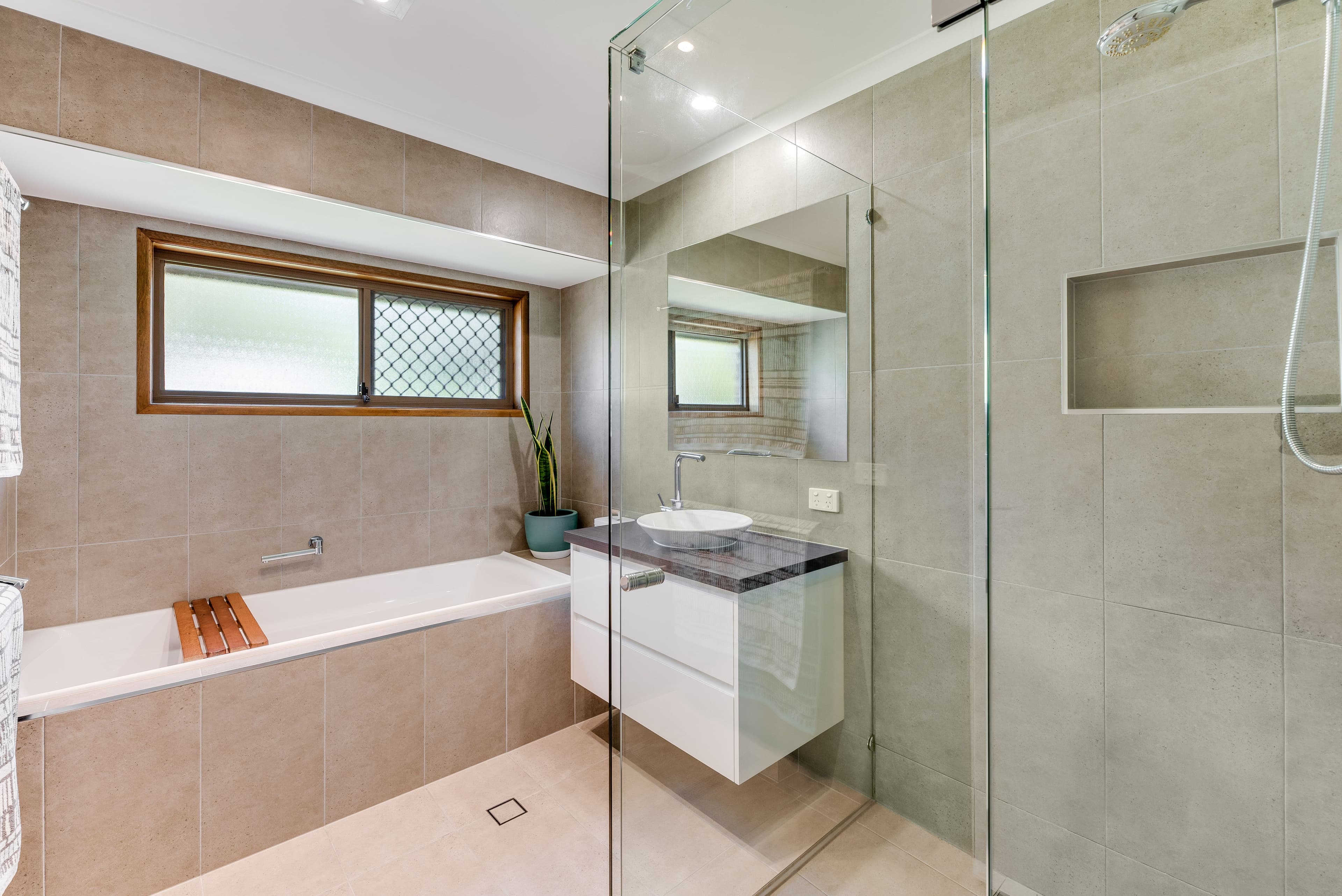 4 Ironbark Road, Little Mountain QLD 4551, Little Mountain - Thumbnail 7