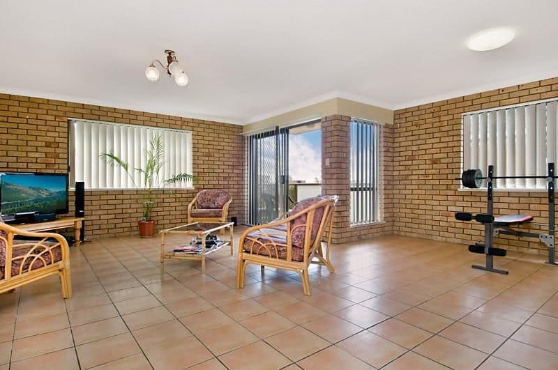  17 Broadwaters, Dingle Avenue, KINGS BEACH QLD 4551, Kings Beach - Thumbnail 3