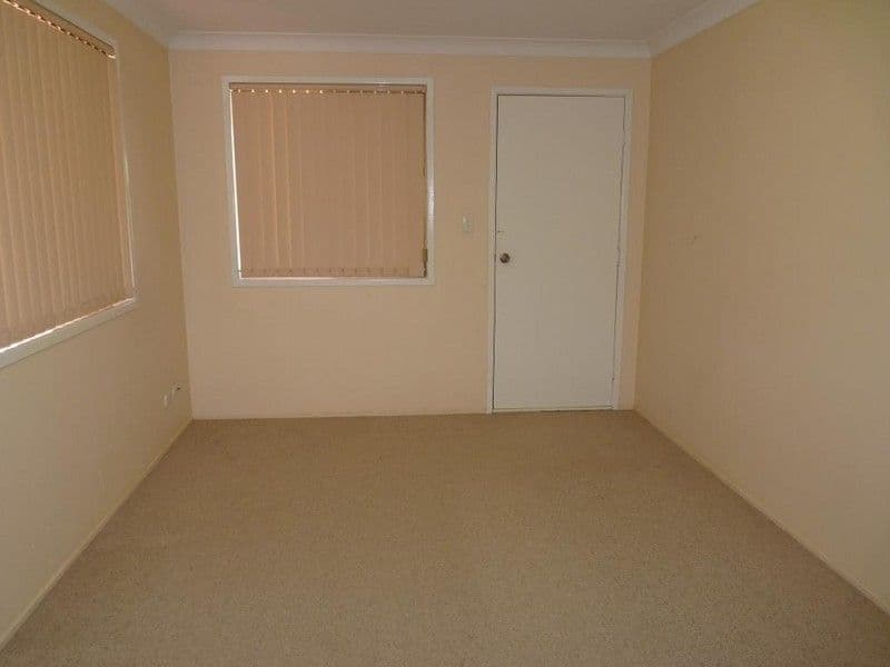 2 Aubigny Road, OAKEY QLD 4401, Oakey - Thumbnail 6
