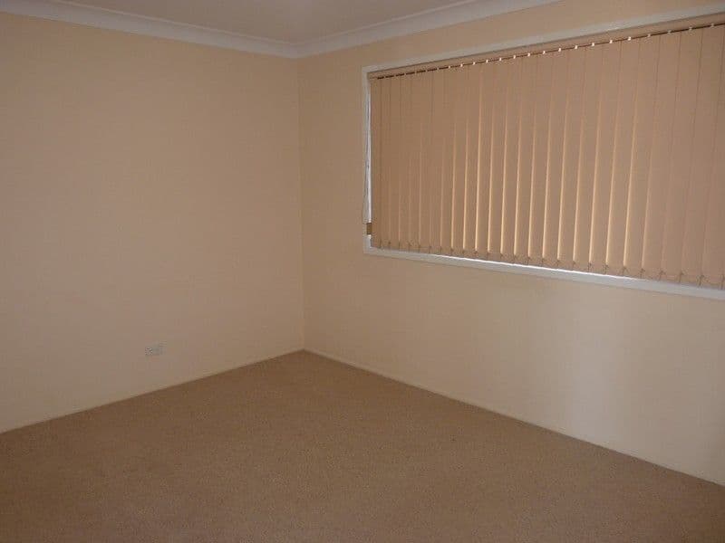2 Aubigny Road, OAKEY QLD 4401, Oakey - Thumbnail 8