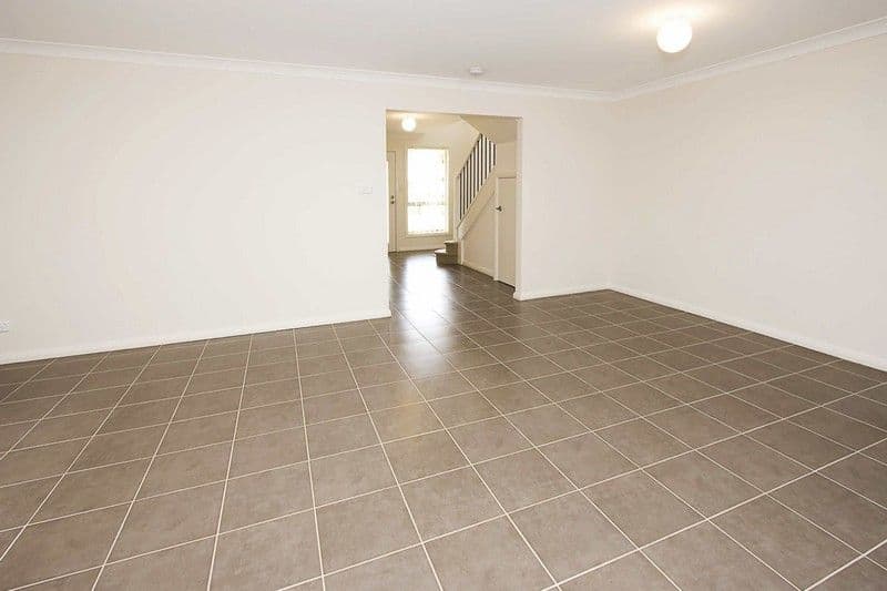 17b Tarrabundi Drive, GLENMORE PARK NSW 2745, Glenmore Park - Thumbnail 4