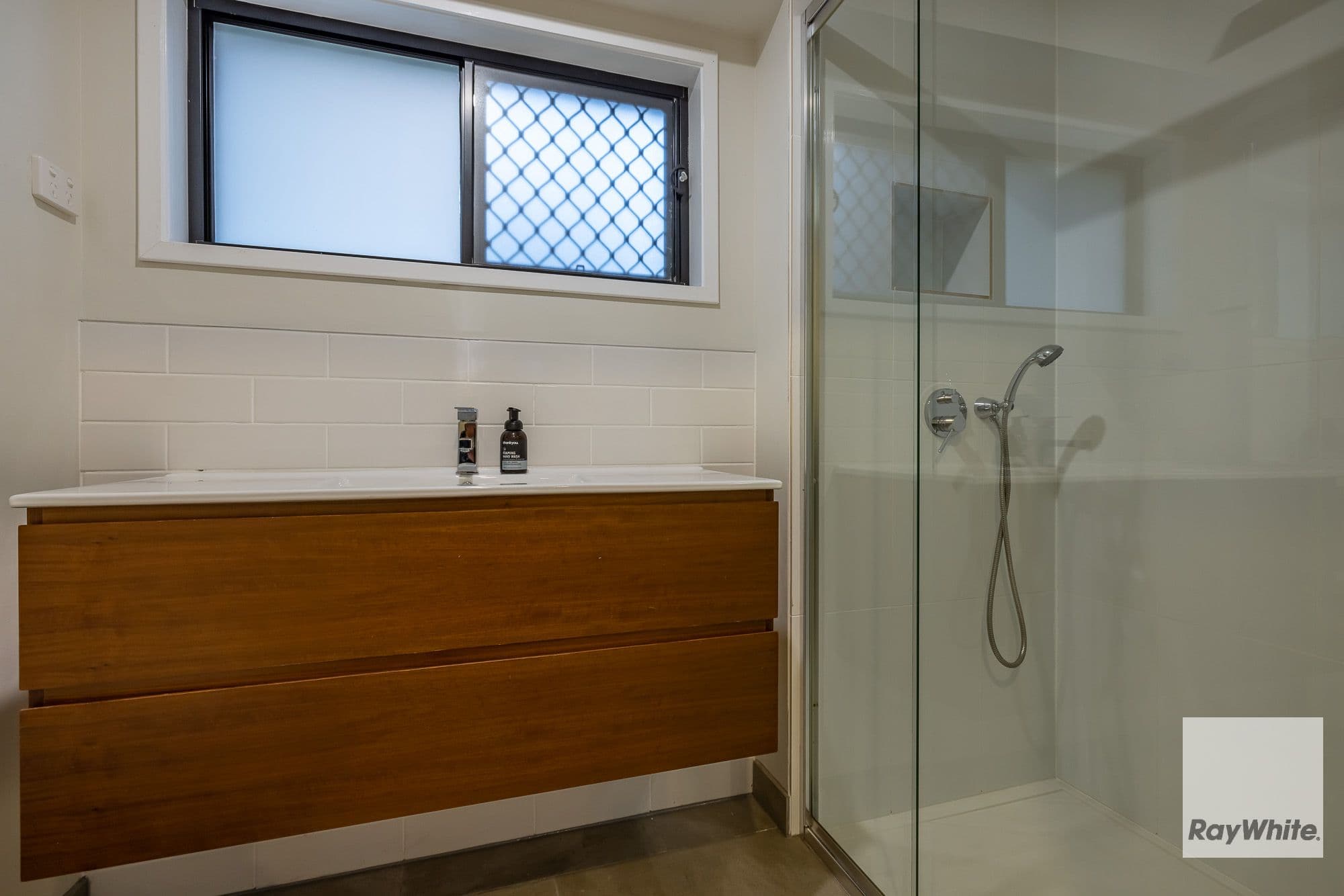 11 Leslie Street, Capalaba QLD 4157, Capalaba - Thumbnail 4