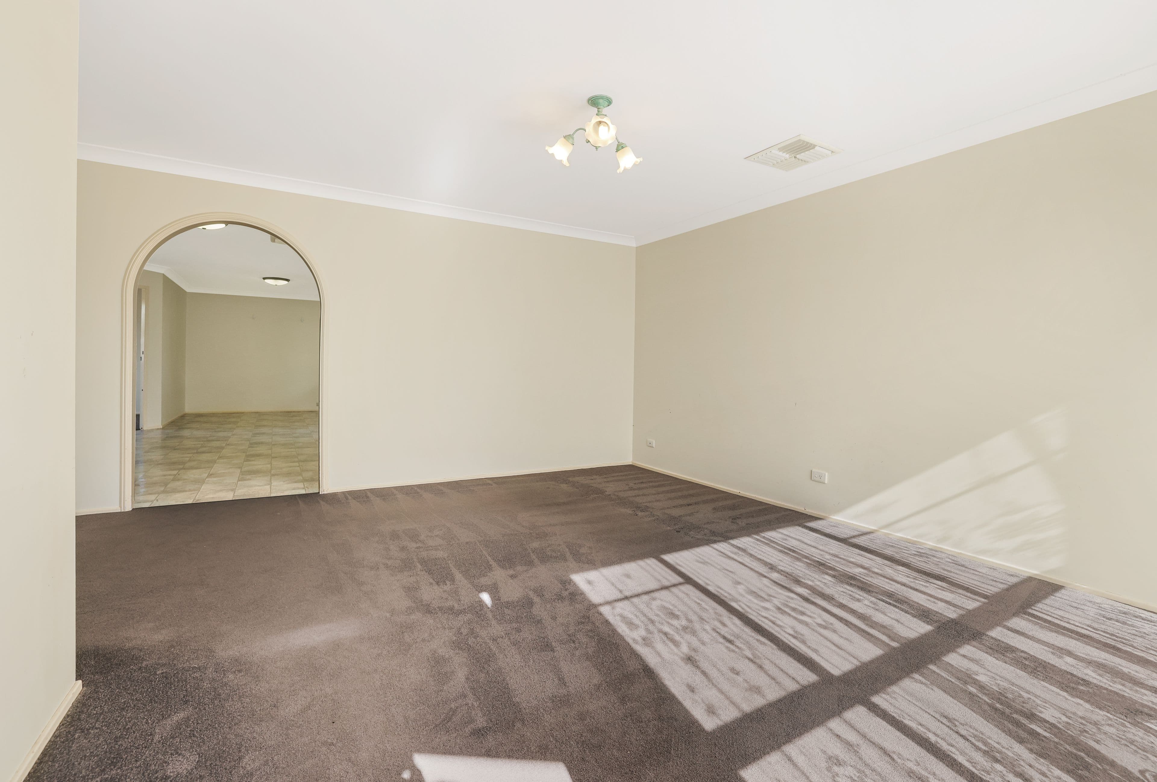 11 Caley Close, Tamworth NSW 2340, Tamworth - Thumbnail 2